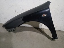 1M0821021 KOTFLÜGEL VORNE