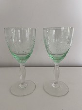 2 antike  Uranglas Weingläser