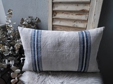 großes handgefertigte Kissen