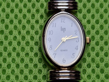 Damen alte  Armbanduhr  Lip