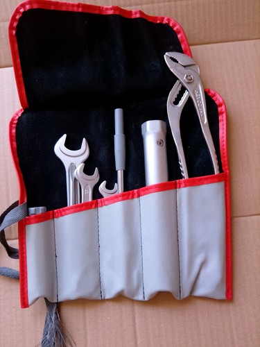 Classic bmw toolkit oem - toolkit,