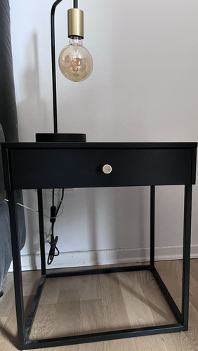 Schwarzer metall nachttisch - 2x,