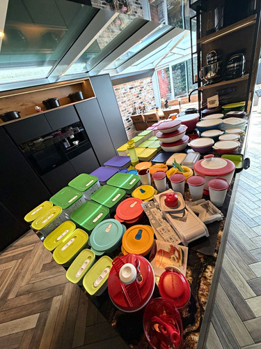 Riesiger tupperware xxl - riesiger,