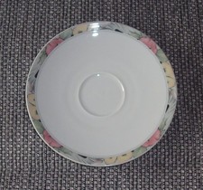 Form Marienbad Ingres Weiß 1