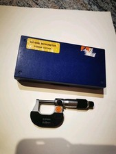 Mikrometerschraube 0-25mm Mikrometer Bügelmessschraube Messschraube NEUWERTIG 