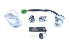 SUZUKI VS 750 800 INTRUDER VP51A  Schlosssatz Zündschloss Tankdeckel  75