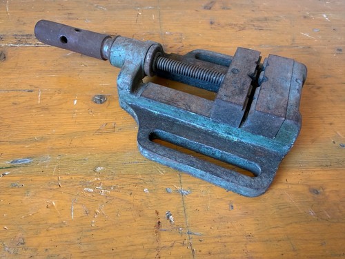 Maschinenschraubstock guss - guss, 82