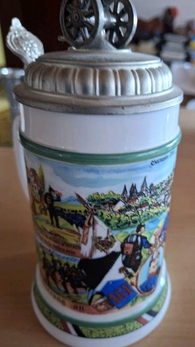 Bierkrug mit zinndeckel und - bierkrug,