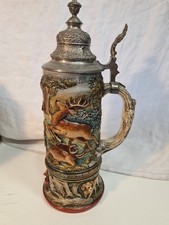Bierkrug Humpen Zinndeckel 1/2 Liter Relieftechnik und Handmalerei