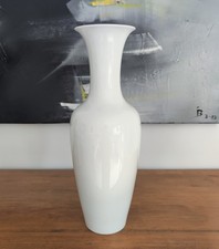 KPM KÖNIGLICHE PORZELLAN MANUFAKTUR / VASE "ASIA" / 33,4CM / WEISS / ZEPTERMARKE