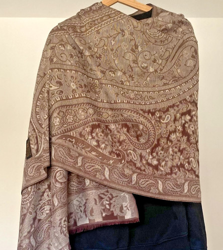 Elegant cashmere paisley scarf - elegant,