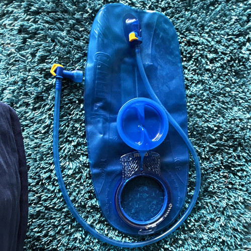 Camelbak trinkblase blau aus - camelbak,