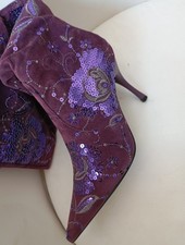 Stiefel mit Pailletten