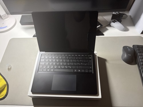 Microsoft surface laptop - surface, 4