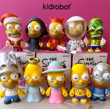 Kidrobot The Simpsons Many