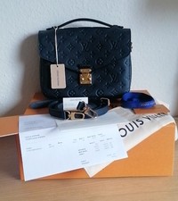 Louis Vuitton Pochette Metis
