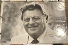 Autogramm - Franz-Josef Strauß original signiert auf 20x30 cm Foto