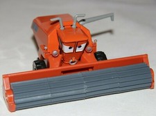 Disney Pixar Cars Frank Mähdrescher Metall dieCast 1/55 Vitrine