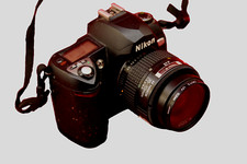 Nikon D70 Body +Battery + Charger + AF Nikkor 37-70mm 1:3.3-4.5 Lens Nottested C