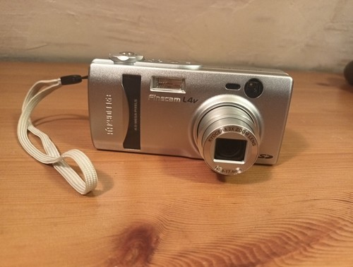 Kyocera finecam l4v - kyocera,