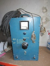 Historisches Batterieladegerät für Auto & Motorrad - Batterie Ladegerät für KFZ