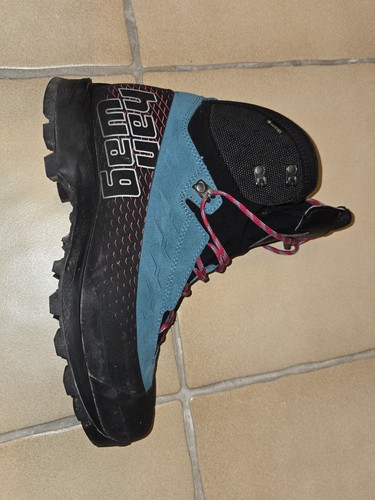 Hanwag ferrata tour lady - hanwag,