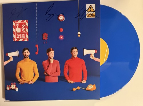 Two door cinema - door,