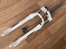 SR Suntour XCR Mg 100 mm 26“