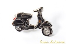 Vespa emaille pin - vespa,