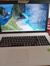 ASUS Notebook 17" F751L weiß