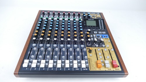 Tascam model digitaler - 12,