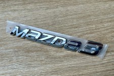 NEU & ORIGNAL Mazda 3 Emblem