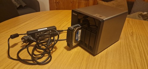 Qnap 412 bay nas - qnap, ts-412