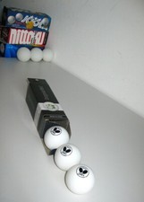 3 Trainings-Bälle aus Plastik, bspw. Plastikübungsbälle der Top-Marke Butterfly®