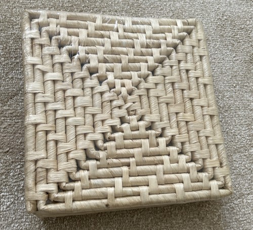 Brandneu vintage stil raffia - brandneu,