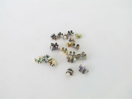 Clip for door and fender - door, opel