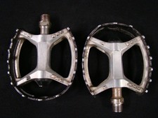 SUNTOUR Bear Traps Cages