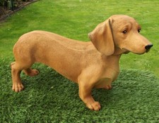 Gartenfigur Hund Dackel braun