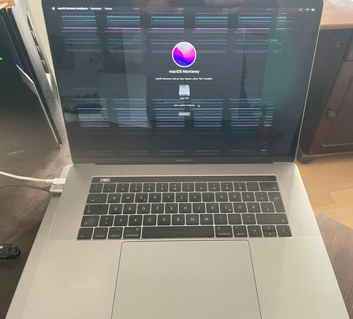 Macbook pro 2017 a1707 15 - 2017,