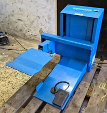 Radheber Radlift Radhebehilfe Montagehilfe Radwuchtmaschine Hofmann Ecolift