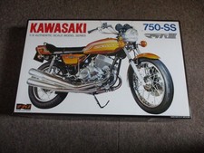 Modellbausatz ,1:8  Kawasaki
