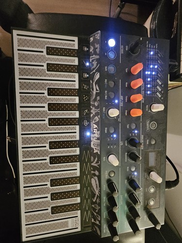 Arturia microfreak hybrid - arturia,
