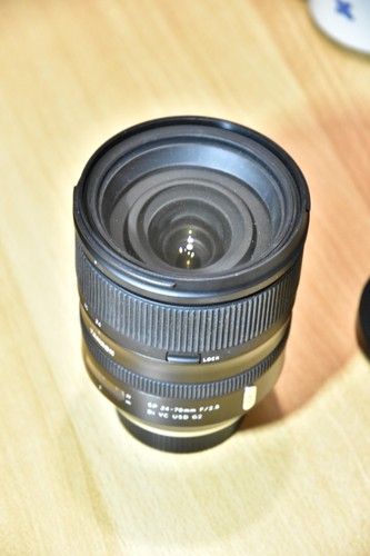Tamron 70mm 8 - 24-70mm, di