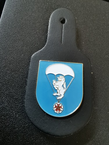 Brustanhänger