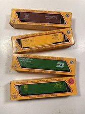 Mehano Vintage HO Scale Train