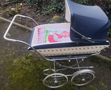 Puppenwagen  60 iger Jahre