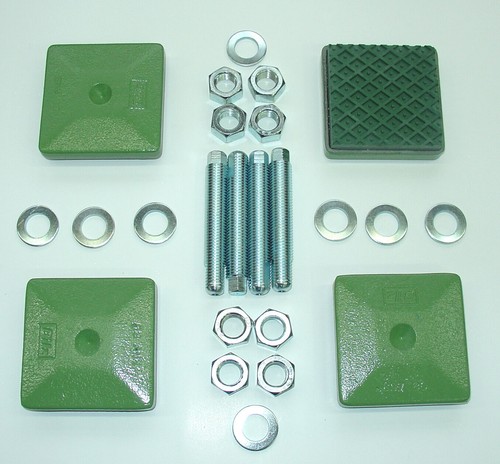 Maschinenfüße neu 85x85 - 4,