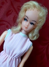 Barbie Puppe Petra Plasty