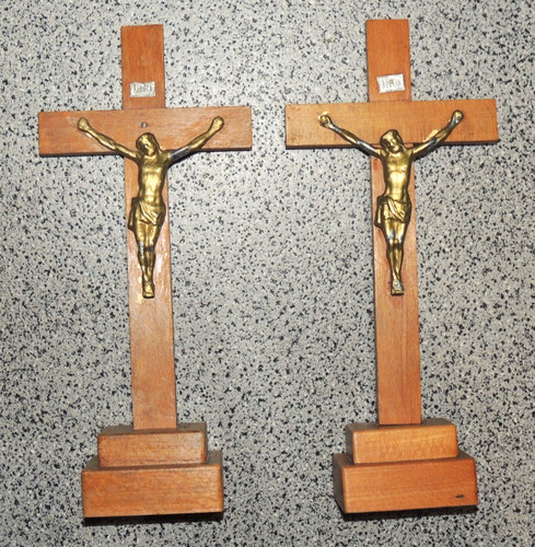Standkreuze aus holz - 2x, sockel