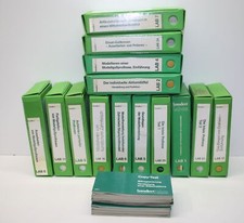 Diverse Fachliteratur für die